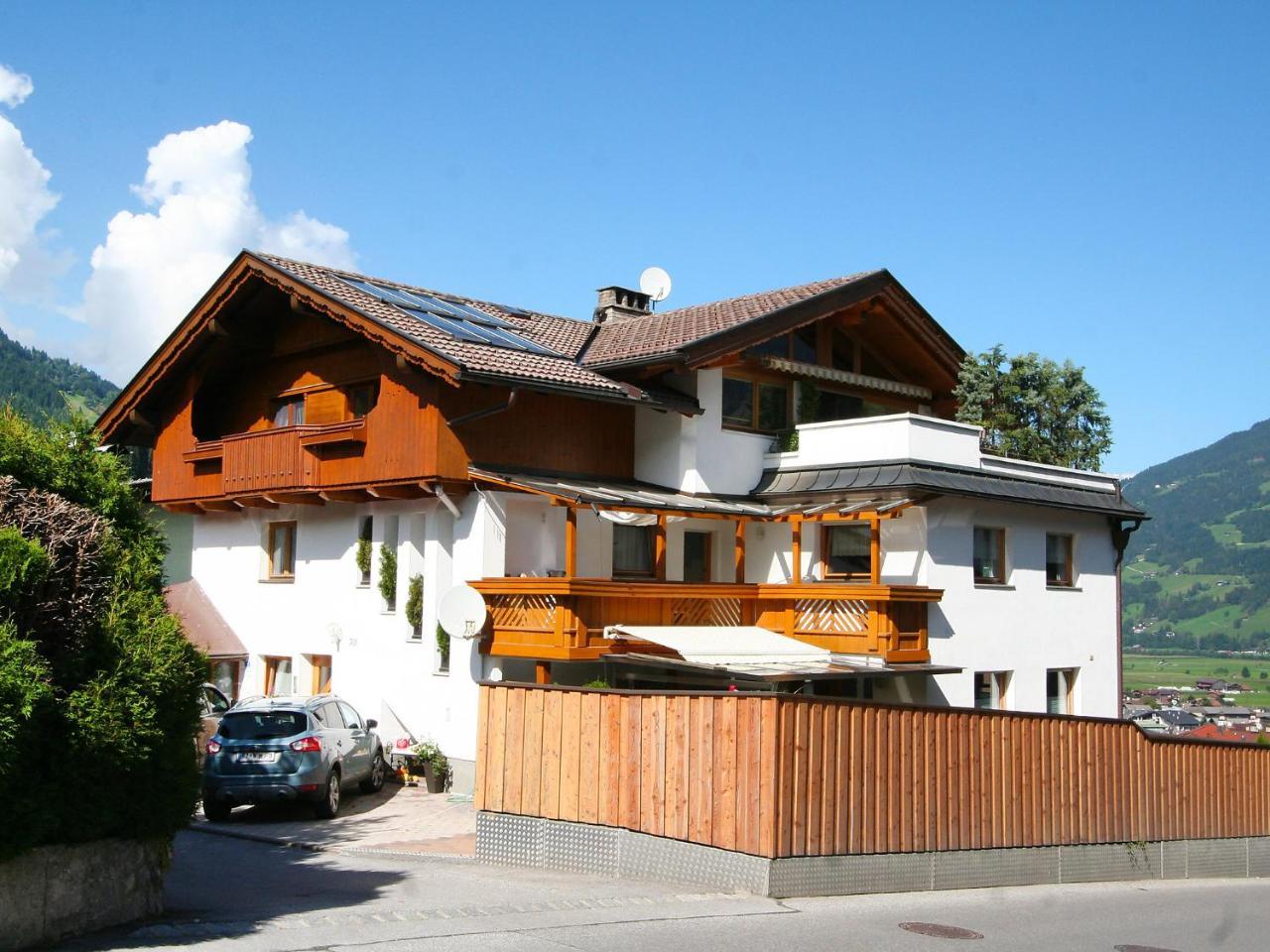 Apartment Christian By Interhome Fügen Eksteriør bilde